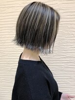 モリオ フロム ロンドン サッポロファクトリー店(morio FROM LONDON)&nbsp;【morio】札幌ボブ　春夏黒髪ハイライト切りっぱなしボブ