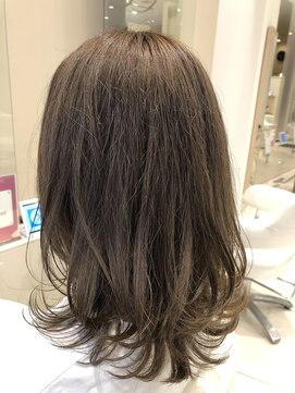 アヴァンス 深井店(AVANCE.) アッシュグレージュ×ミディアムレイヤー