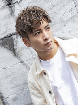 アイヴィ 表参道(IVY) 小久保style☆プラチナグレージュツーブロックショート