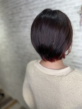 ノアリンクス(Noa Links) ショートヘア/インナーカラー/チェリーレッド/Noa Links