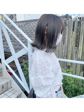 ミント(mint) オリーブグレー/オリーブ/くすみカラー/ブリーチ/ボブ