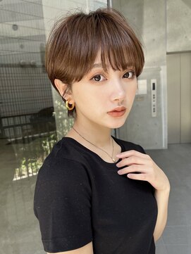 ロビー 表参道(ROBBY) マッシュショート/アッシュベージュ/表参道/40代50代