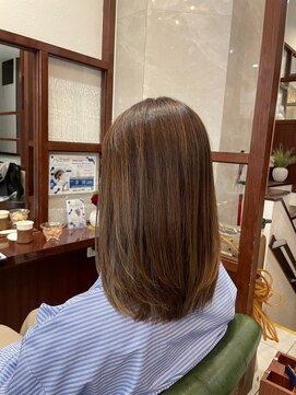 サロンデピレ 髪質改善縮毛矯正ブラウンナチュラルミディアムスタイル30代40代