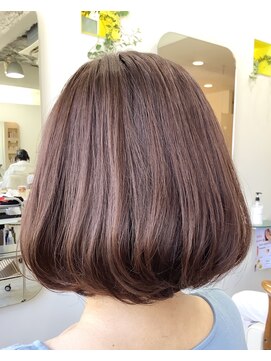 コクェット(coquette) ミニボブ