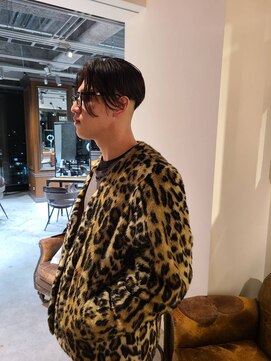 ブロック ジャポン(bloc japon) 前下がりのフェードスタイル