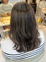 【山田】白髪ぼかしハイライト　ミディアムレイヤー