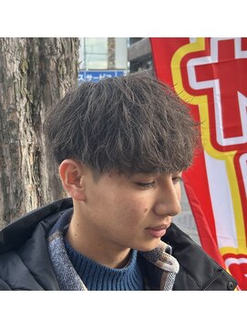 ヘアアンドフェイス ルースト(hair&face ROOST) シャドウパーマ