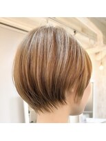 シシ 大宮(She 2.) 丸みショート/大人ショート/ショート/ショートボブ