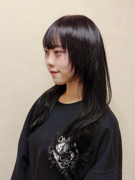 レアナ バイ ニーナ(Leana by NINA) 黒髪ロングヘア