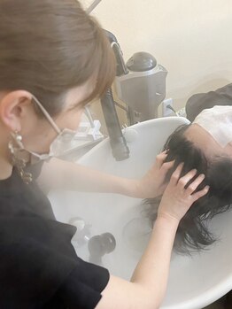 ビーモア(B'MORE)の写真/【贅沢空間】女性ならではの感性と細やかな気遣い×マンツーマン施術が人気の秘訣★親身に寄り添います。