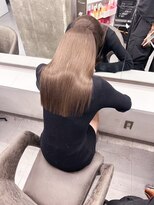 キング(K!ng)&nbsp;縮毛矯正髪質改善ハイライトレイヤーカット枚方美容室エクステ