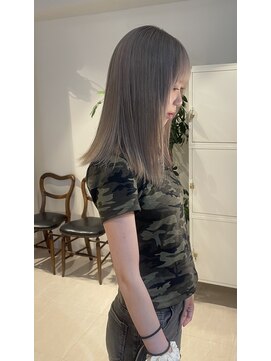 シェーン 仙台駅広瀬通店(schon) シルバーグレージュ