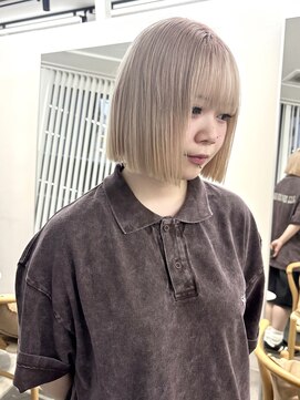 ディッシィ 立川(D'ICI) ハイトーン/切りっぱなしボブ/まとまりボブ