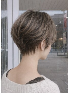 後頭部ふんわり＊美シルエットショート♪