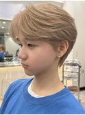 渋谷メンズケアブリーチミルクティーベージュセンターパート◆