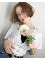 ラグナ(LAGUNA)&nbsp;ショートボブ×ベージュ