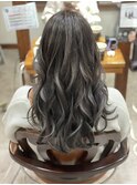 スジ感バレイヤージュ  巻き! 春はおしゃれに!