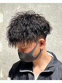 スペインカール/スパイキーショート/フェザーパーマ/前下がり