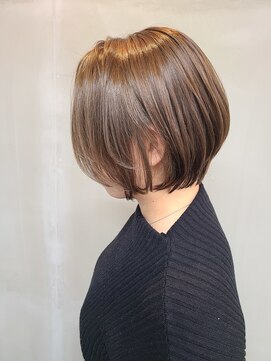 オン(ON) 大人ショートボブ×簡単スタイリング