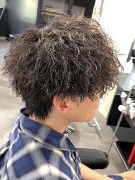 ウノ(U.No.) ツイストスパイラル　ショートマッシュ