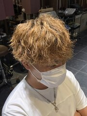 【Lee 東三国】谷辻Style＊ツイストスパイラルパーマ×マッシュ