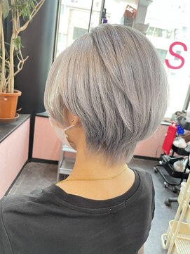 エススウィート 京都駅店(S.SWEET) ホワイトグレー