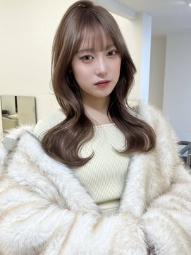 アイトーキョーエス 渋谷(AI TOKYO S) ミルクティーベージュケアブリーチ顔まわりレイヤーくびれ巻き