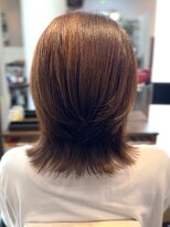 アトリエアルシュ(atelier ARCHE) 外ハネミディアムウルフレイヤー,外ハネボブ,ウルフ