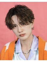 オーシャントーキョー 原宿(OCEAN TOKYO)&nbsp;メンズ波巻きスパイラルパーマセンターパートウルフツーブロック