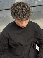 イーラ(era) ツイストスパイラルパーマメッシュマッシュ前下がり眉毛