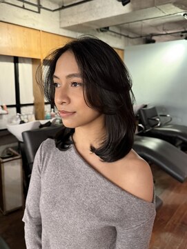 【上田】顔周りレイヤーカットボブレイヤー地毛風ストレート