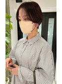 ハンサムショート大人グレージュ暗髪ショートボブ20代30代40代