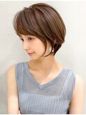 30代40代大人かわいい前髪ありの前下がりショートで絶壁解消！