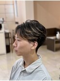 ショートセンターパート/フェザーパーマ風