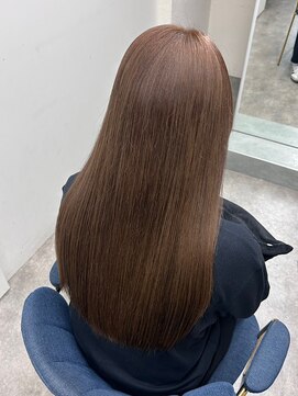 シア(sia) 心斎橋/ベージュカラー/レイヤーカット