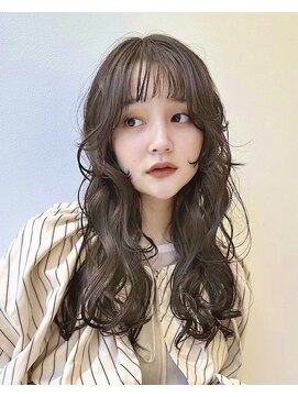 ジョエミバイアンアミ(joemi by Un ami) ロングパーマ/ デジタルパーマ / ふわふわパーマ