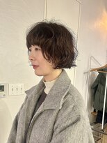 ソルト(Salt)&nbsp;大人ショート×ゆるパーマ｜こなれ感ショートボブ