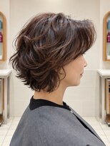 ピークアブー アヴェダ ギンザシックス(PEEK-A-BOO AVEDA GINZASIX)&nbsp;40代50代に人気、若見えふんわりショートパーマ
