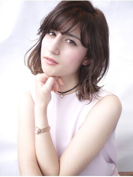 リパブリッシュ バイ ゴズウェルヘア(Republish by Goeswell Hair) ハイトーン　ゆる鎖骨ミディ　ラフアレンジ