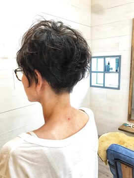 ハグ(HUG) ショートボブ　ツーブロック☆HUG 西明石