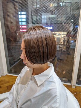 オブヘアージユウガオカ(Of HAIR Jiyugaoka) 【シンプルボブ】