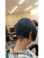 アンドワンモアー(and one more)&nbsp;スッキリ刈り上げ＆シルバーアッシュ