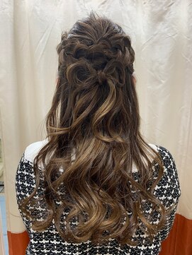 ビューティック ハラジュク(Hair&Make Beautique Harajuku) 編み込みアレンジハーフアップ