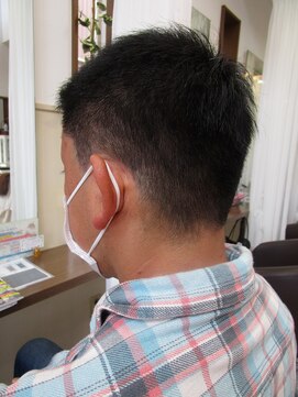 コアフィールフィス(COIFFURE fils) 【見附・今町】ソフトモヒカン ベリーショート