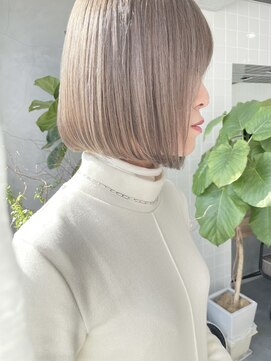 ティティ(TiTi) ホワイトティアッシュ×ボブ[TiTi_栗林れい]