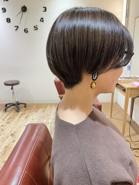 美容室 アイディー i-dee くびれショート/シークレットハイライト