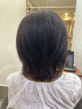 美容室 プカシェル 三鷹台店 ミディアム内巻き