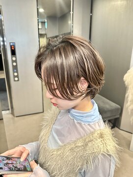 ハルキ ミナト ジャパン オオサカ(HARUKI MINATO japan OSAKA) 40代50代小顔似合わせカットくびレイヤーエモージュ大人可愛い