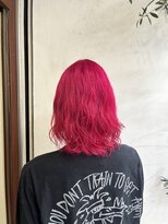 アン(Hair make un)&nbsp;【ダブルカラー】ビビットピンク