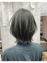くびれウルフボブ